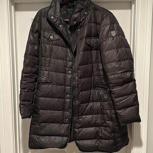 Vince camuto Xl black puffer coat. Mid thigh length